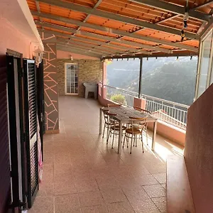  Ferienhaus Vivenda Ribeiro - Curral Freiras