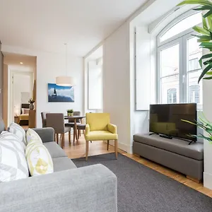 https://feels-like-home-downtown-fantastic-flat.hotels-lisbon-portugal.com